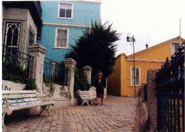 paseo.jpg (36083 bytes)